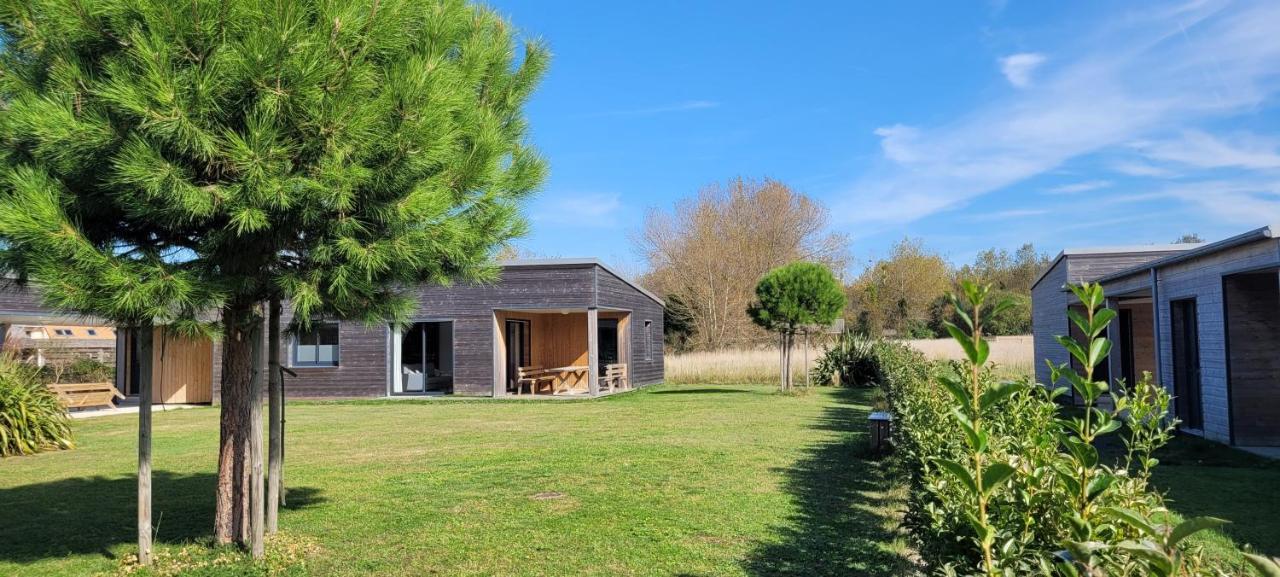 Gites Des Embruns Agon-Coutainville Exterior photo